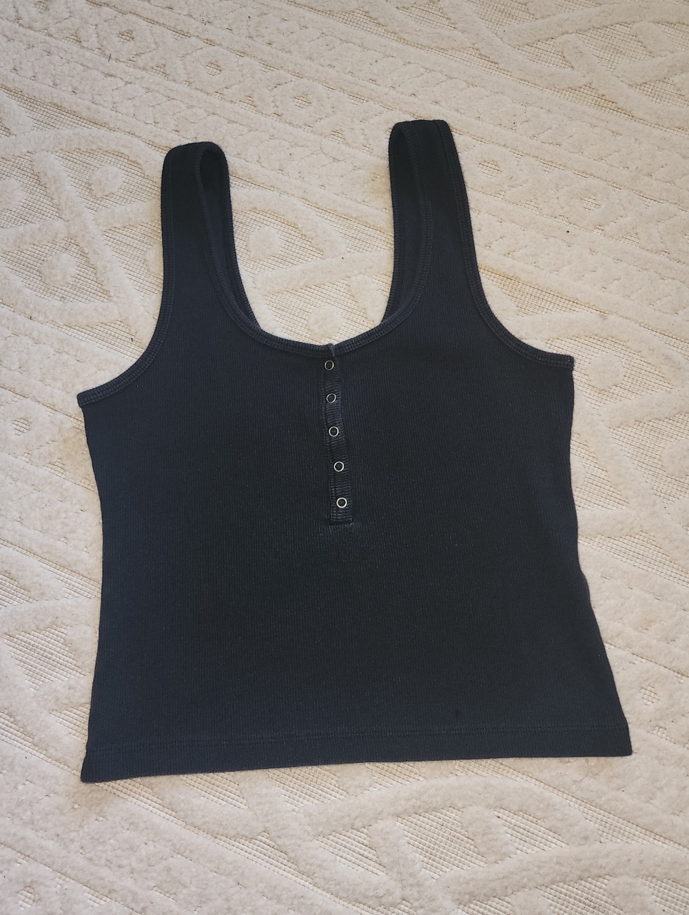 M Abercrombie Black Ribbed Tank Top with Front Snap Detail - Women